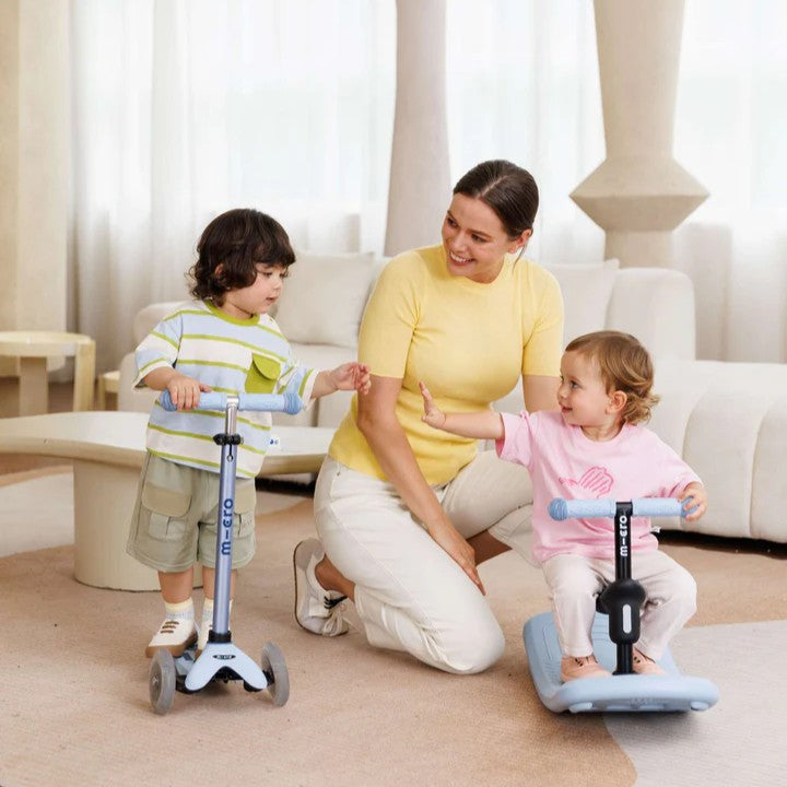 Micro - Mini Micro Rock & Go Deluxe LED 4 in1 with indoor rocker(1-6yrs.old)【Pre order now! Delivery after 7 working days】