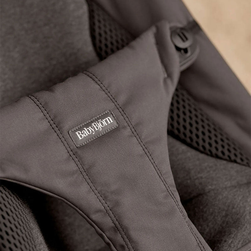 Babybjorn - 柔軟網狀透氣嬰兒搖椅黑色框架(深灰色 )