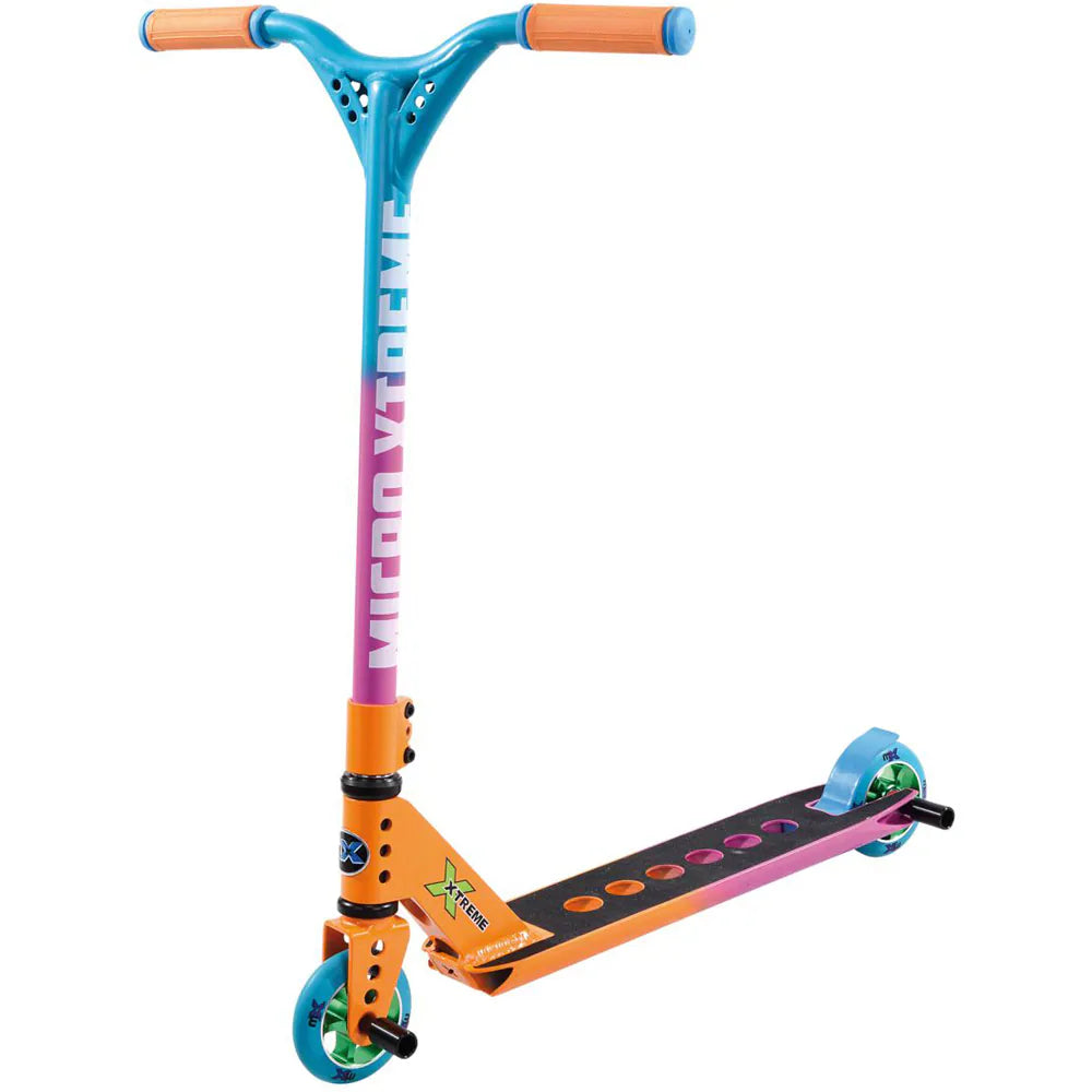 Micro - MX Trixx 2.0 滑板車(5-12歲)【立即預訂!7個工作天後出貨】