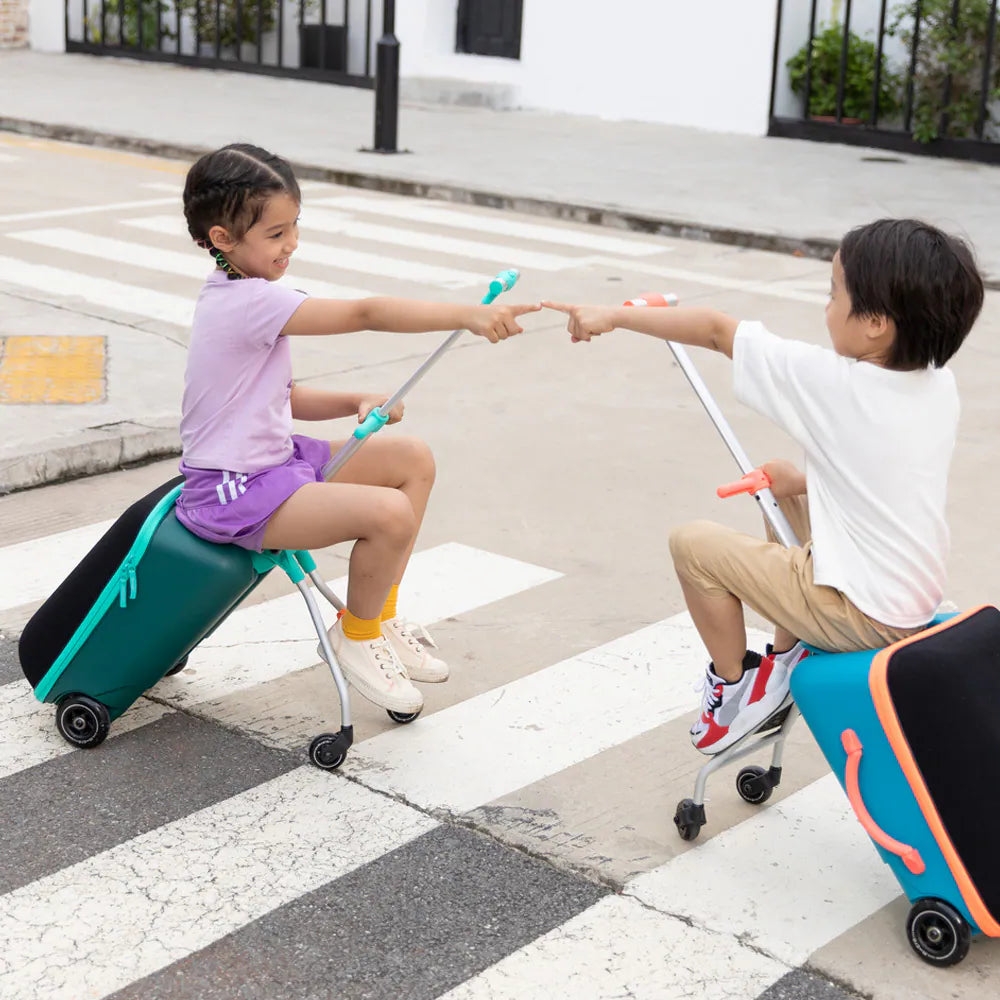 Micro - Eazy 旅行箱  (1.5-5歲)【立即預訂! 7個工作日後出貨】